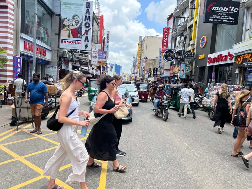 Colombo: Private Tuk-Tuk City Tour with All Entry Fees - What four hours really looks like