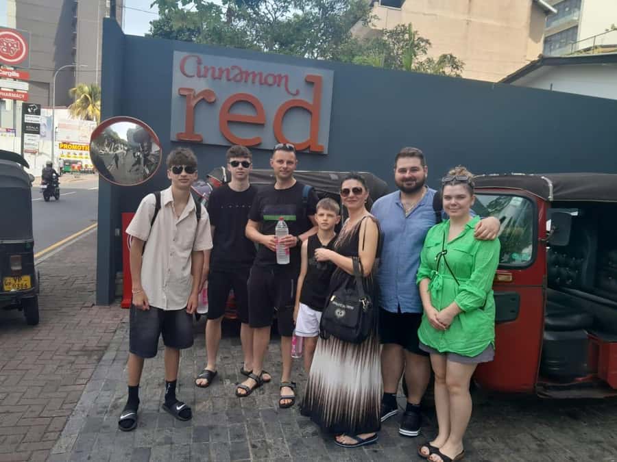 Colombo Sightseeing Tour by Tuk Tuk - All Inclusive - Gangaramaya Temple begins the cultural tour