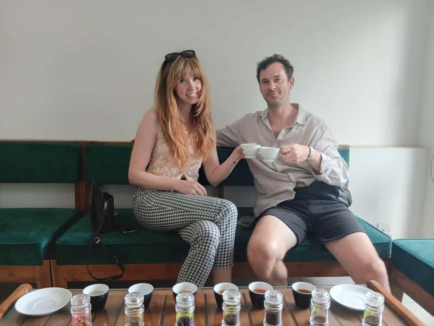 Colombo: Tastiest Local Food Tour by Tuk-Tuk Meals Included - The first tastes: wade, porridge, and tea
