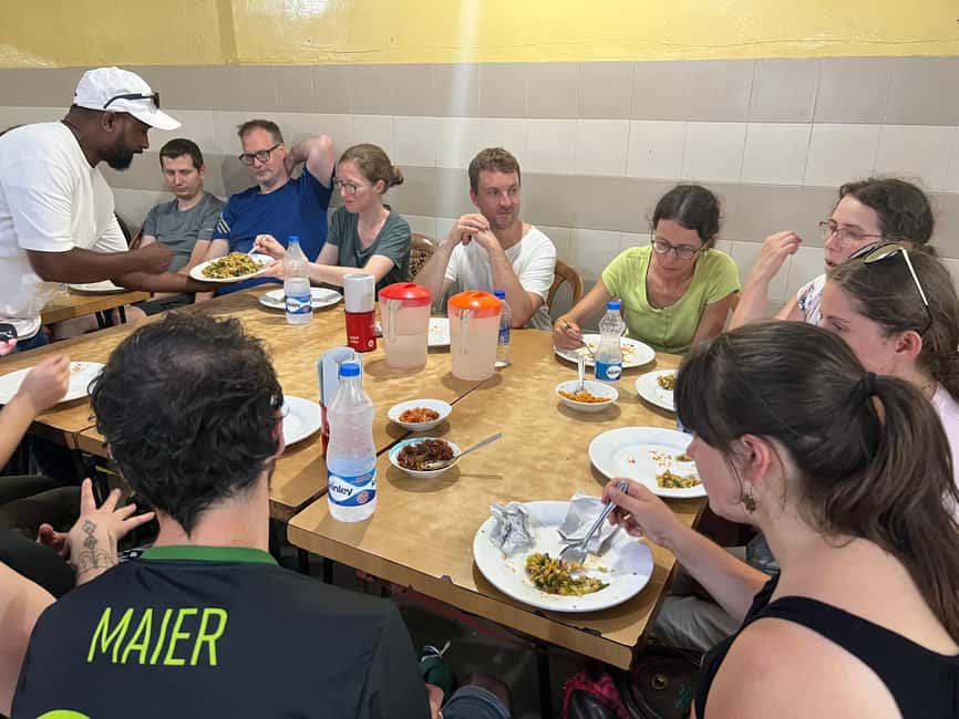 Colombo: Tastiest Local Food Tour by Tuk-Tuk Meals Included - Drinks and dessert keep the meal moving