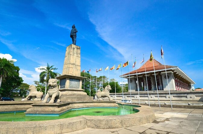 Colombo Tuk Tuk Adventure - Key Points Before You Book