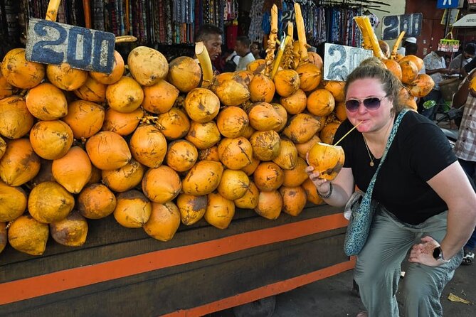 Colombo Tuk Tuk Adventure Explore Food & Culture - Sri Kailawasanathan Swami Devasthanam Kovil