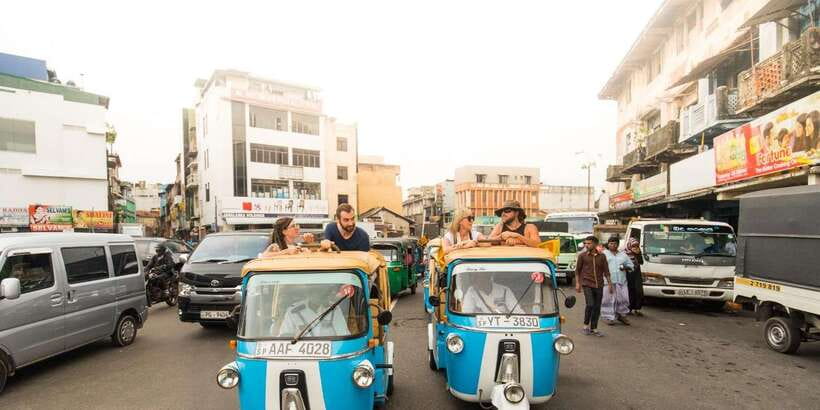 Colombo: Tuk Tuk City Highlights Tour with Lunch - What the pickup and drop-off arrangement means