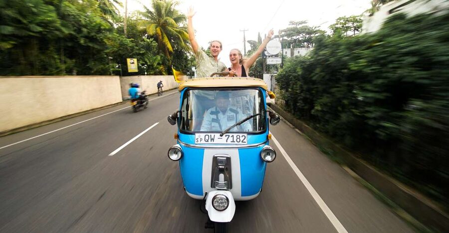 Colombo: Tuk Tuk City Highlights Tour with Lunch - Is $39 good value?