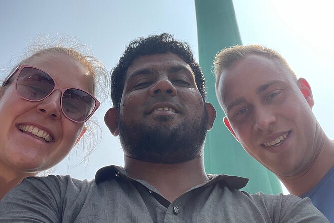 Colombo Tuk Tuk City Tour - What the pace feels like on the road
