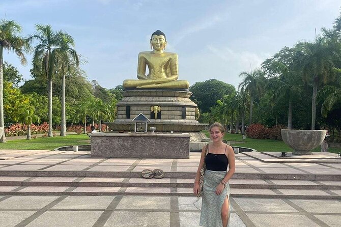 Colombo tuk tuk city tour -Entry Fees, and food Included - Why a tuk tuk works well in Colombo