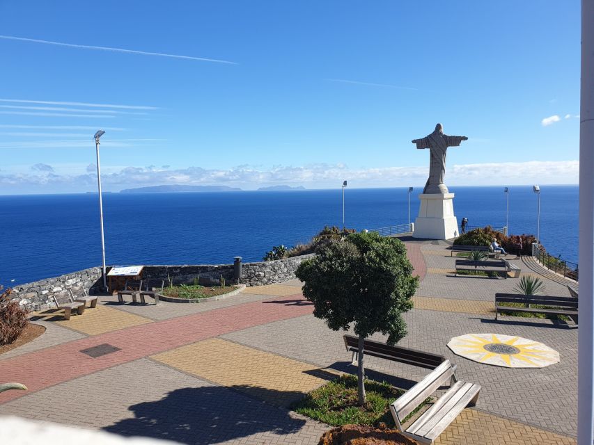 Cristo Rei & Garajau Tuk-Tuk Tour - What the tour does especially well