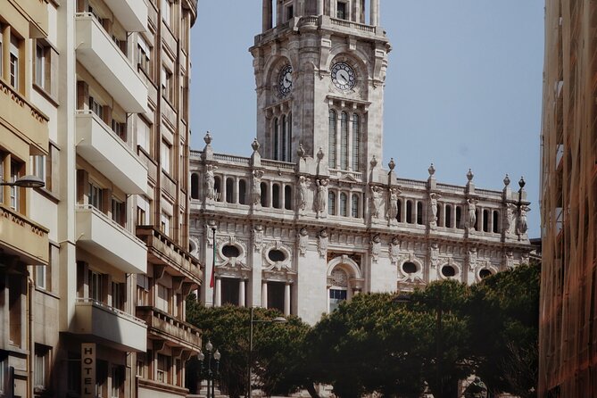 Cruise Shore Excursion - Private Tuk Tuk Tour to the Historic Center - Gardens, the Arrábida Bridge, and the first river views