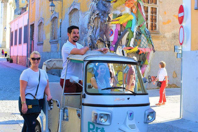 Cruise Shore Excursion - Private Tuk Tuk Tour to the Historic Center - What the guides add to the ride