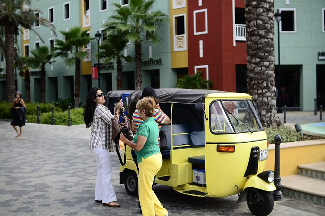 Curacao TukTuk City Tour - What the guide adds