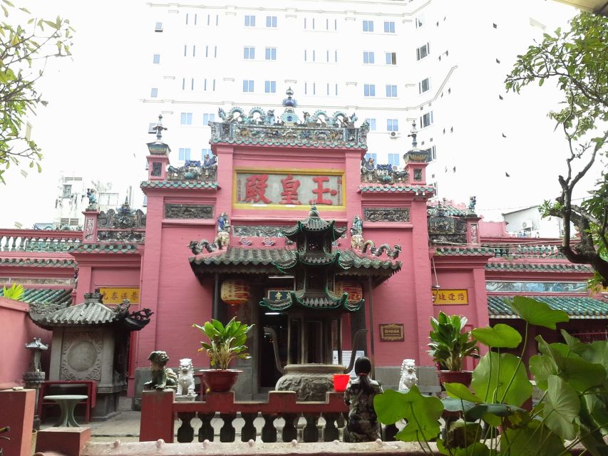 Customized Ho Chi Minh City Experience on Cyclo with Driver - What the three-hour option includes