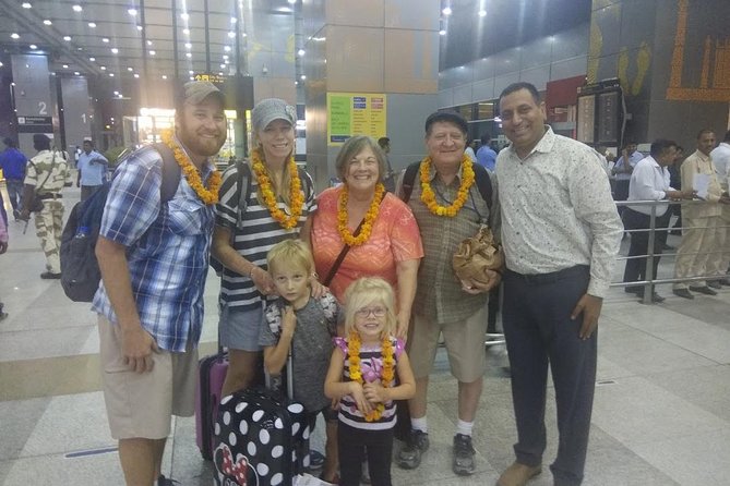 Delhi Day Tours with Lunch, Monument Entrance and Rickshaw Ride - India Gate and New Delhi’s planned center