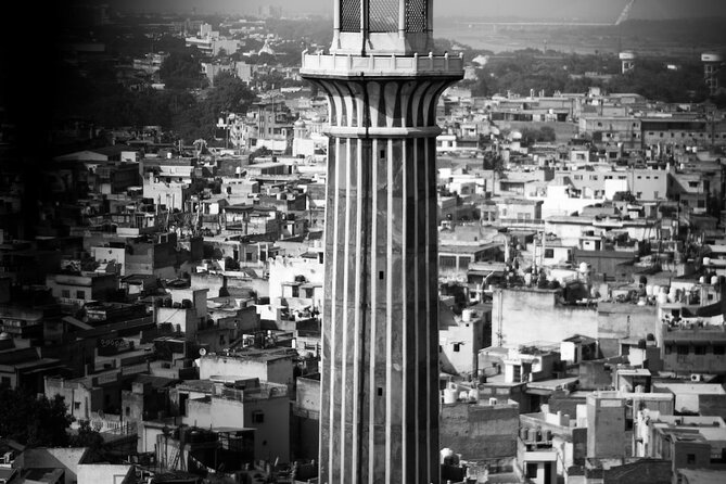 Delhi: Explore Old Delhi on Tuk Tuk with Shopping and Street Food - Jama Masjid and the religious side of Old Delhi