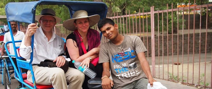 Delhi: Old Delhi Tour with Rickshaw Ride & Hotel Pickup - Key points at a glance