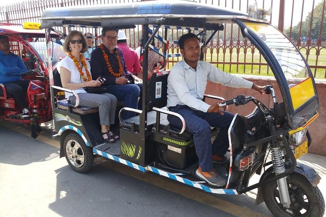 Delhi Tour with Tuk Tuk Rikshaw Experience - India Gate, Rashtrapati Bhavan, and Parliament