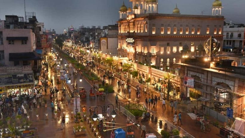 Delhi: Tuk Tuk Tour w/ Jama Mosque, Lotus Temple, India Gate - Jama Mosque begins the spiritual tour
