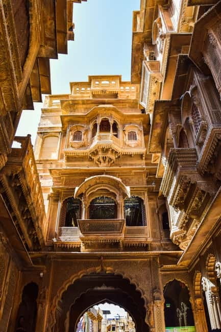 Desert Rose Jaisalmer : Golden City Tour by Tuk-tuk - Why Jaisalmer Fort is the right place to begin