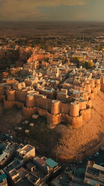 Desert Rose Jaisalmer : Golden City Tour by Tuk-tuk - Patwon Ki Haveli and the wealth of a Jain merchant