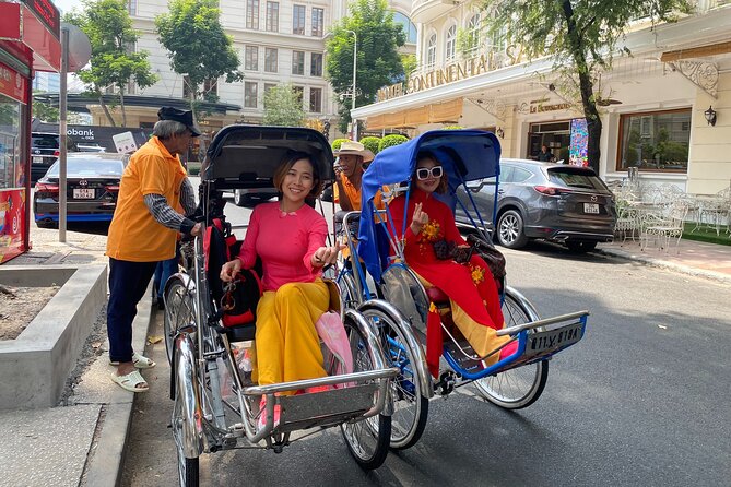 Discover Market By Cyclo Without Tour Guide By DGT - Soai Kinh Lam, where fabric is the whole story