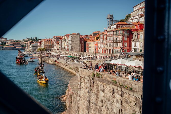 Discover Porto on a 2-Hour Shared Electric TukTuk - What the two-hour format does well