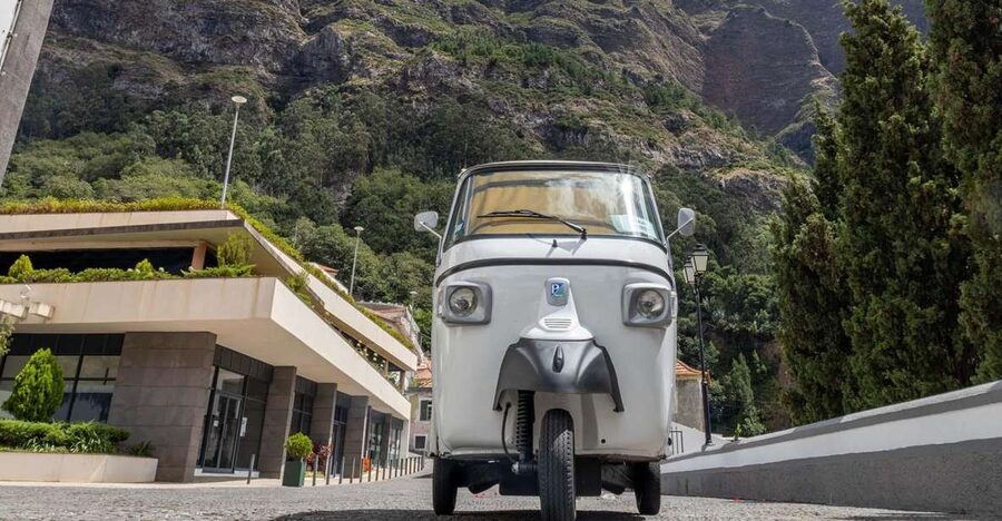 Do Funchal - Nun's Valley Tuk Tuk Tour (2h30) - Pico dos Barcelos and the first wide view
