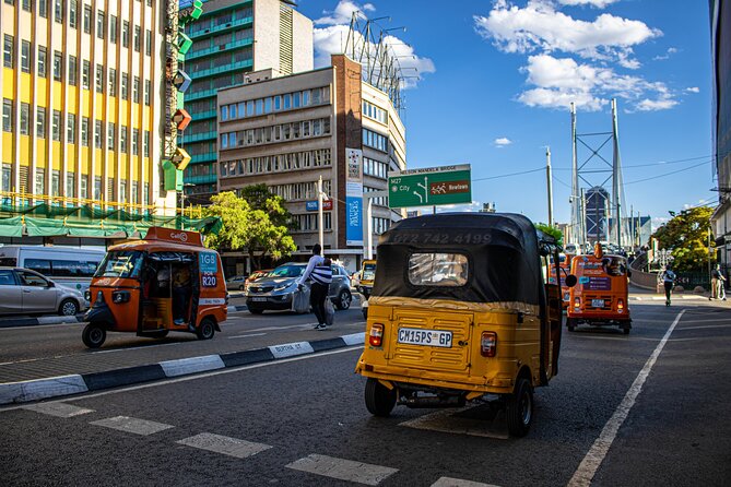 Downtown Johannesburg Tuk tuk Tour with a local lunch - The districts between the main stops