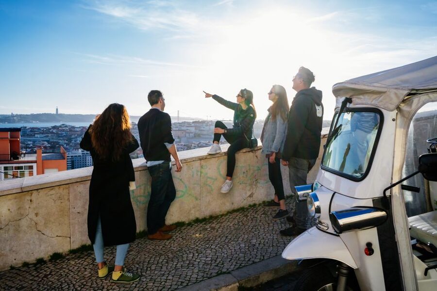 Eating Lisbon: Tuk Tuk Food Tour - Restaurante São Jorge and the second tasting