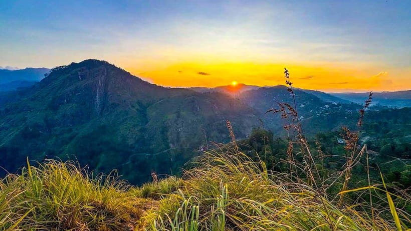 Ella: Sunset Tuk Tuk Tour with Little Adam's Peak Hike - Why Little Adam’s Peak works so well at sunset