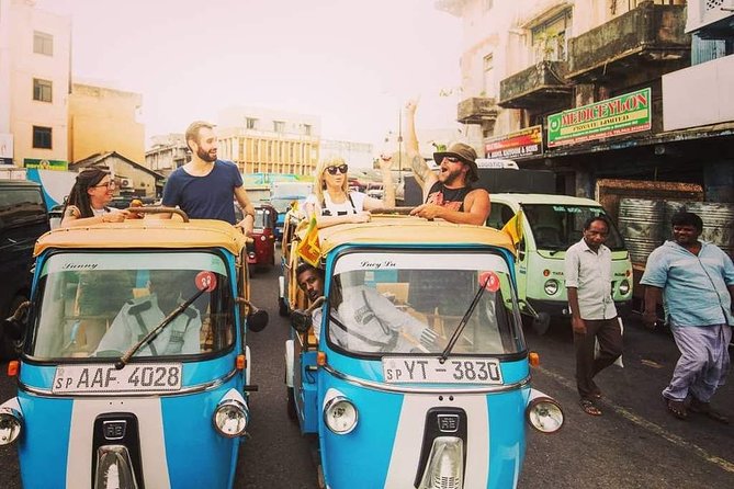 Exclusive : Colombo Sunset City Safari by TukTuk - Key points to know before booking