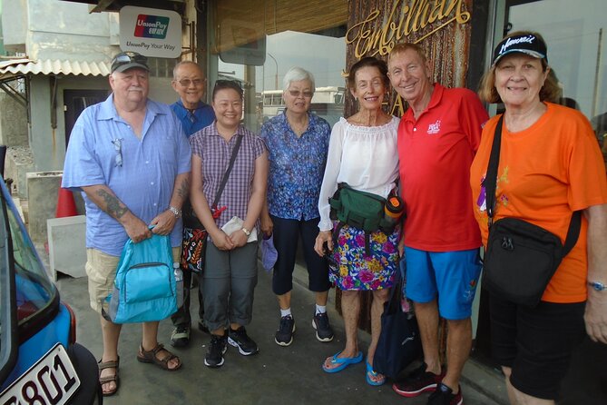 Explore Colombo by Tuk Tuk – All Entry Fees Included - Tea, Coconut Water, and a Short Shopping Stop
