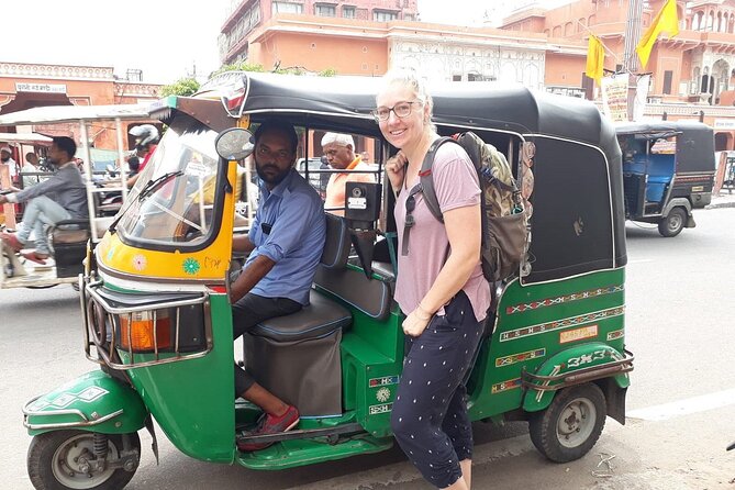 Explore Jaipur in a Tuk-Tuk with Sunset Views - Why a tuk-tuk works well in Jaipur