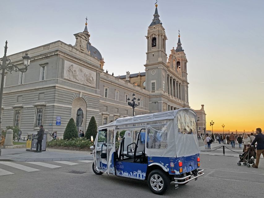 Explore Madrid’s Top Sights on an Electric Tuk-Tuk Tour - Entering Madrid de los Austrias, the Old City Center