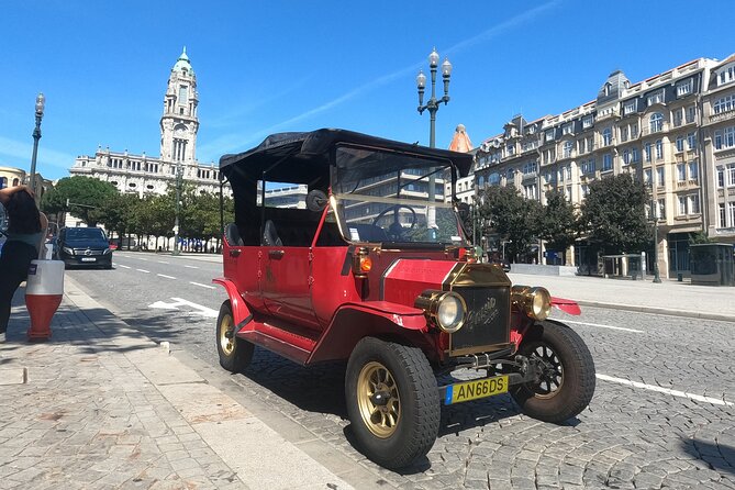 Explore Porto Aboard A Classic Tuk-Tuk tour 1h - Porto Judeu and a less obvious side of the city