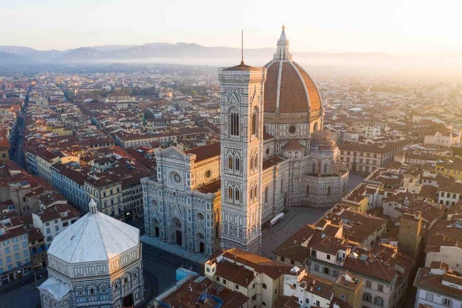 Florence: Tour of Florence by rickshaw - A local driver can change the feel of the ride