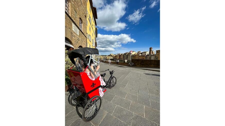 Florence: Tour of Florence by rickshaw - Pickup, comfort, and access
