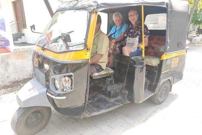 Fort Kochi Tuk Tuk Tour & Sightseeing with a Local Driver - Jew Town, Paradesi Synagogue, and the spice market