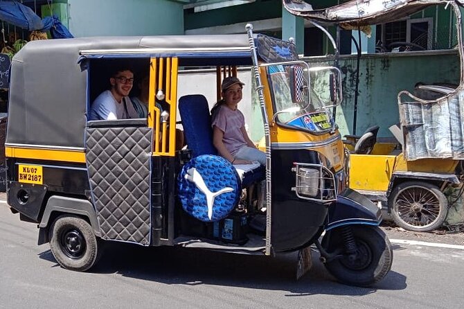 Fortkochi Sightseeing Tuk-Tuk Tour - Colonial Kochi around St. Francis Church