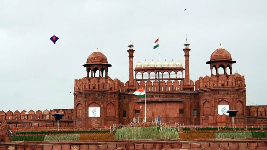 From Delhi: 3-Hour Old Delhi Tuk-Tuk Tour with Pick-up - What the private transfers add