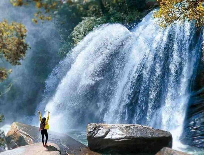 From Kandy: Knuckles Mountain Range Tuk Tuk Safari - Pitawala Pathana and the wide mountain views