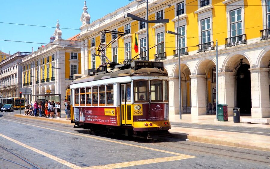 From Lisbon: Belem Historic Sightseeing Tour by Tuk Tuk - Guide quality and the small-group setting