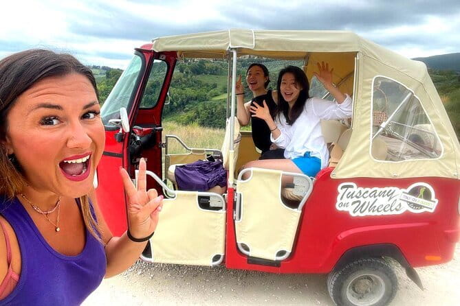 From San Gimignano: Tuscany Wine tour by Tuk Tuk with Lunch - The return through SantAppiano