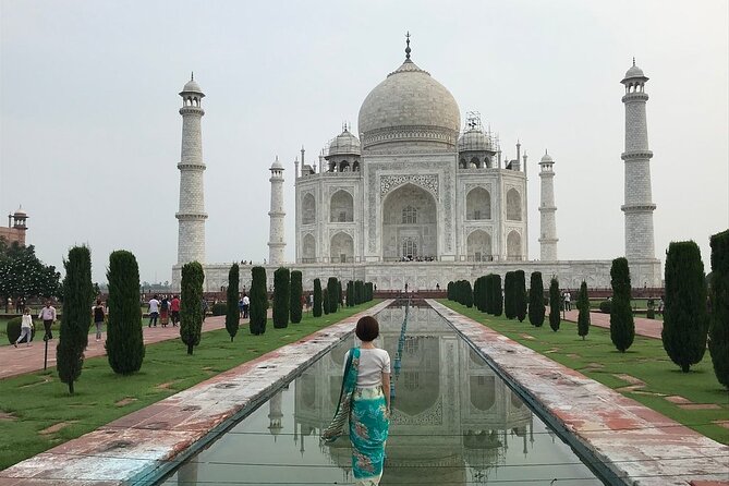 Full Day Agra Tuk Tuk Tour with Taj Mahal and Agra Fort - Tea, the bazaar, and local Agra