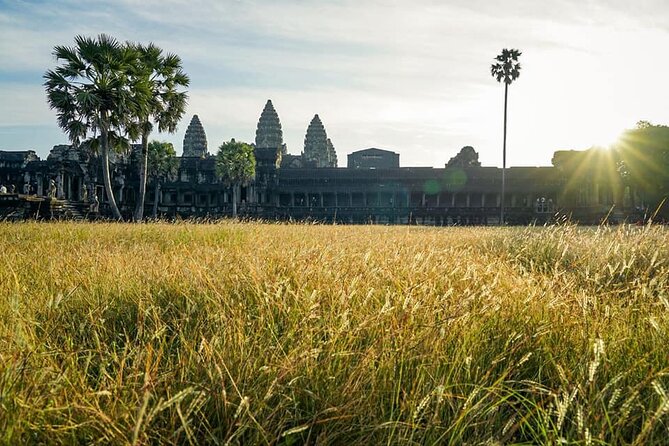 Full Day Angkor Complex by Tuk Tuk - (Optional Sunrise) - Bayon and the famous stone faces