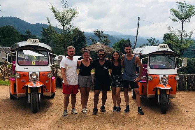 Full-Day Guided Tuk Tuk Chiang Mai Adventure and Rafting - Thai lunch and a needed break