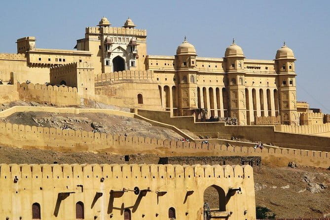 Full day Jaipur sightseeing tour by tuk tuk. - Panna Meena ka Kund offers a quick geometric stop