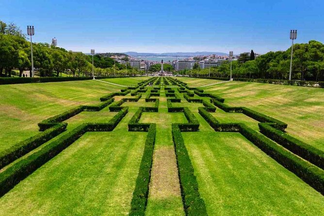 Full Day Lisbon Tour with Local Guide in Private Eco Tuk Tuk - Along the Tagus to Belém