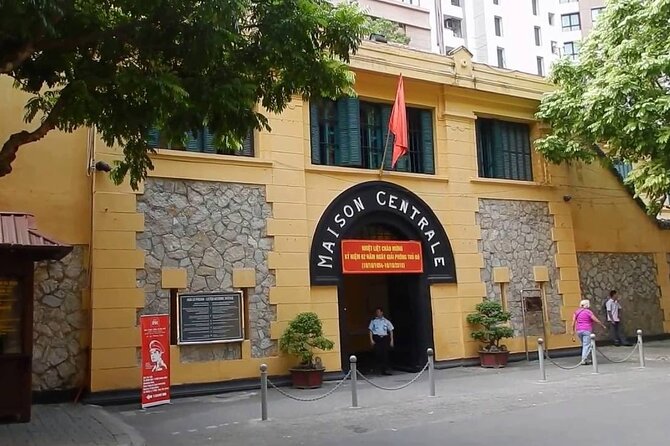 Full Day Private Luxury Tour with Cyclo in Hanoi - Temple of Literature, Vietnam’s first university