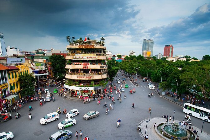 Full Day Private Luxury Tour with Cyclo in Hanoi - One hour by cyclo through the Old Quarter