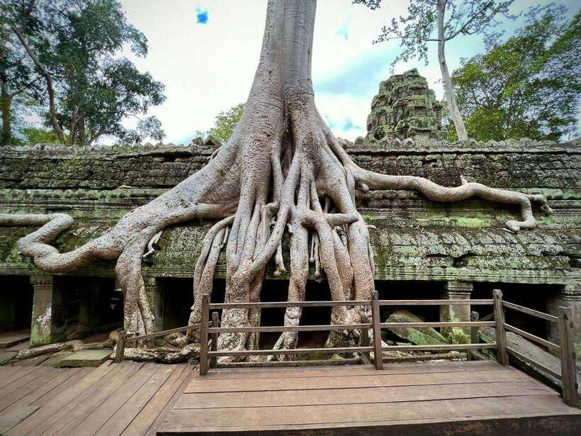 Full Day Private of Angkor Wat Tour with Tuk Tuk - Ta Keo, an unfinished-looking change of mood