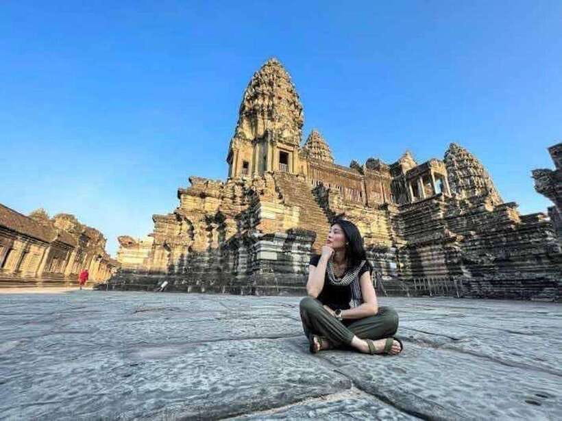 Full Day Private of Angkor Wat Tour with Tuk Tuk - Ta Prohm and the famous tree roots